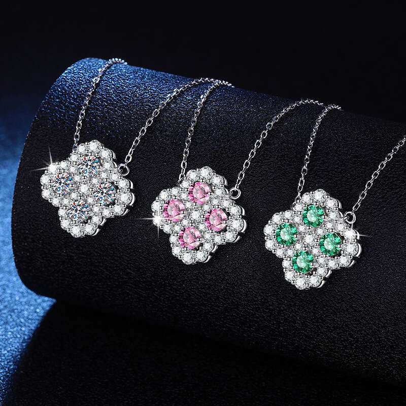 Iced Out VVS Colorful 1.2 ct Light Sparkling Four-Leaf Clover Moissanite Necklace
