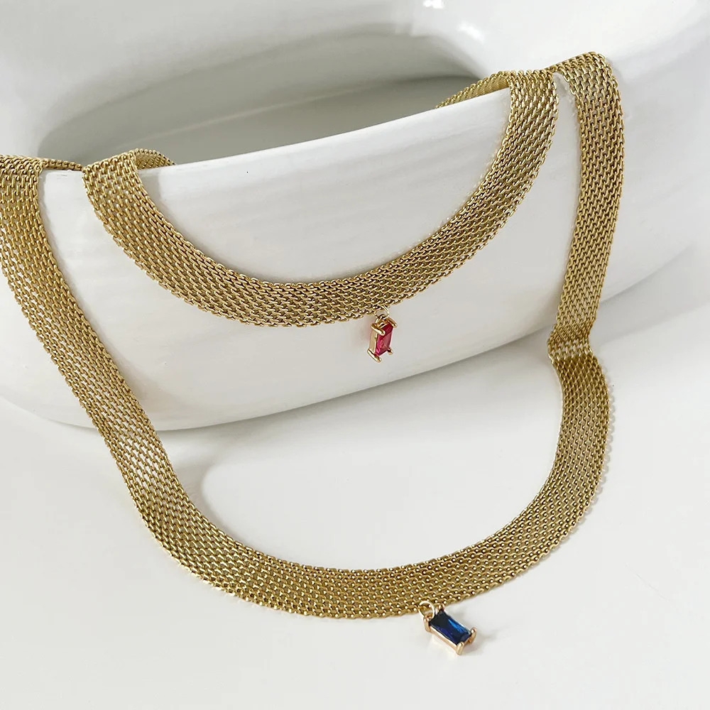 Classic Snake Gold-plate Cube Chain Roll Necklace For Women Wide Hollow Crystal Pendant Magic Bitcoin Necklaces Jewelry 250805