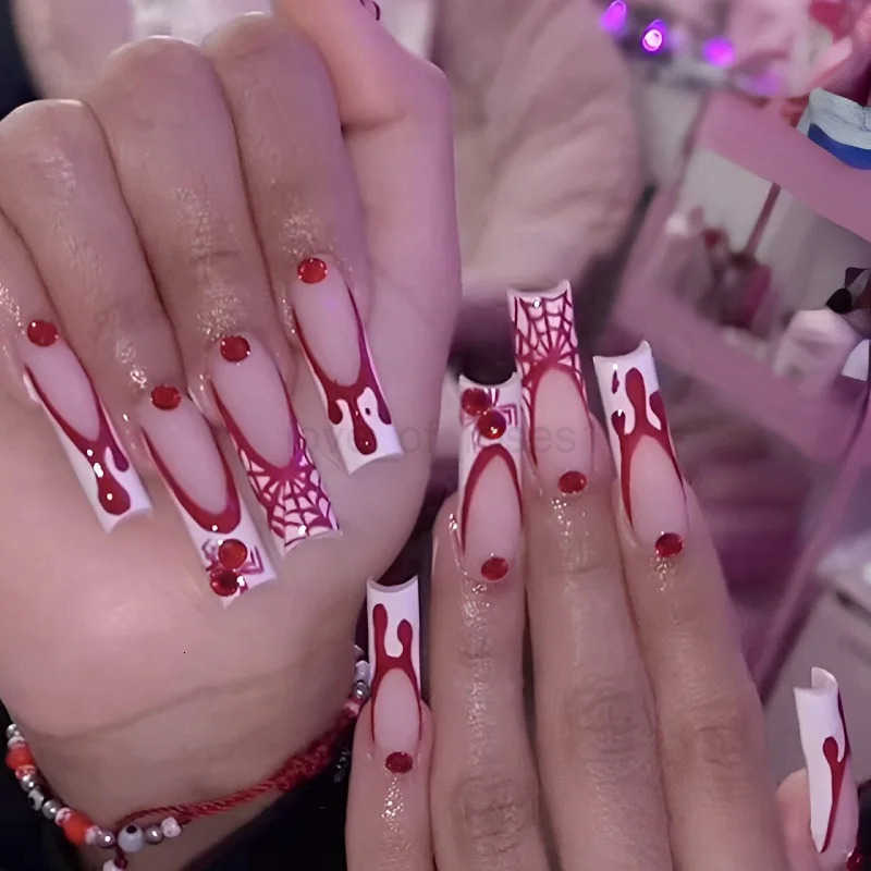 24Pcs Heavy Metal Halloween False Nail Tips Silver Design Handmade Full Cover Wearable Black Cool Almond Press-on Nails Z250807