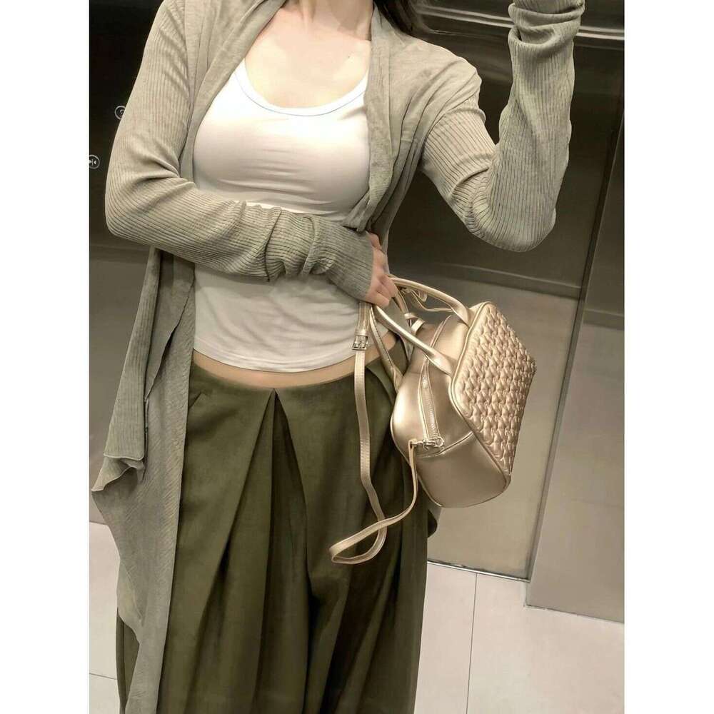 Designer Bag Tote bag Shoulder Bag Designer Tote Niche Design Quilted Handbag For Women New High End Bowling Single Crossbody Commuter