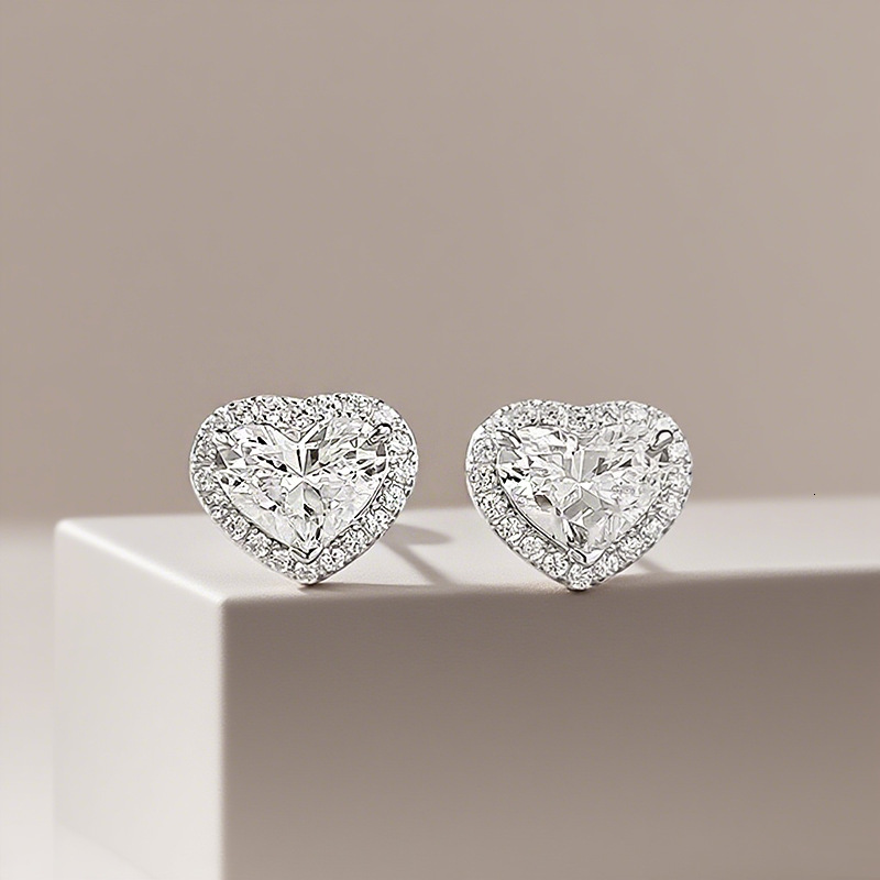 Hui Zhi Wing Jewelry New S Sier Heart-shaped Earrings Daily Light Fashion Item Live Streaming