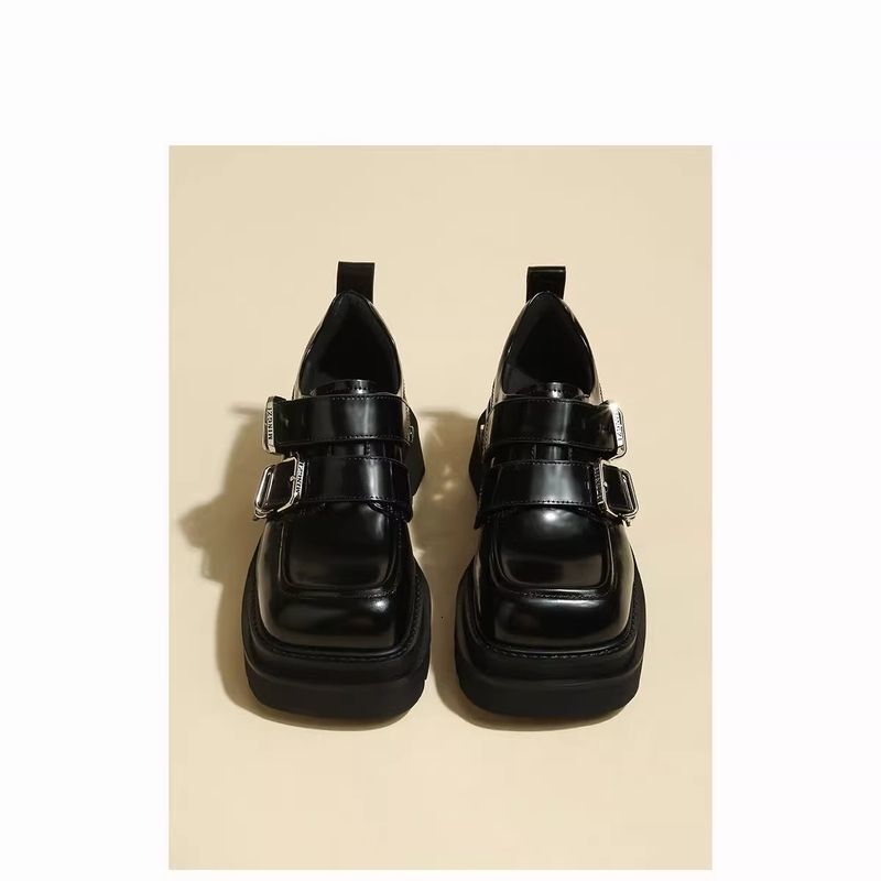 2025 new Le Fu shoes punk thick soled shoes designer small leather shoes with added sponge cake shoes
