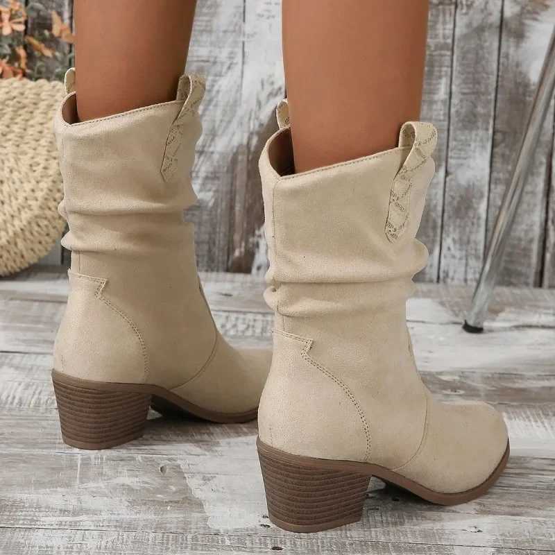 2024 Spring and Autumn New Round Head Leather Face White Cover Womens Large Medium Sleeve Boots XJ250807