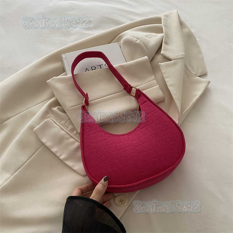 2024 Autumn New Crescent Bag Women Fashion Casual Trendy Felt Crocodile Pattern Underarm Bag Womens Shoulder Bag H250806