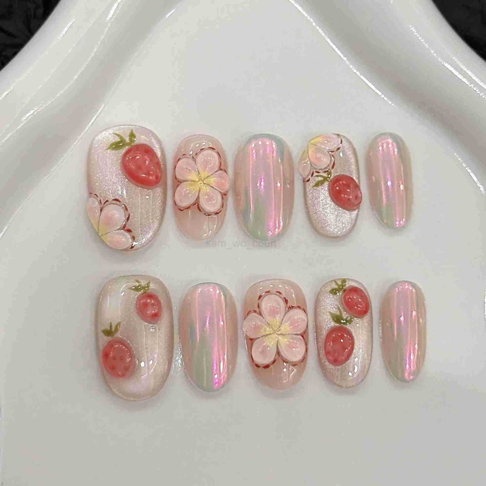 10pcs Sweet Short Oval Fake Nail Patches Hand-painted 3D Pink Strawberry Flower Press-on Nails Spring Summer Fresh Handmade Nail M250807