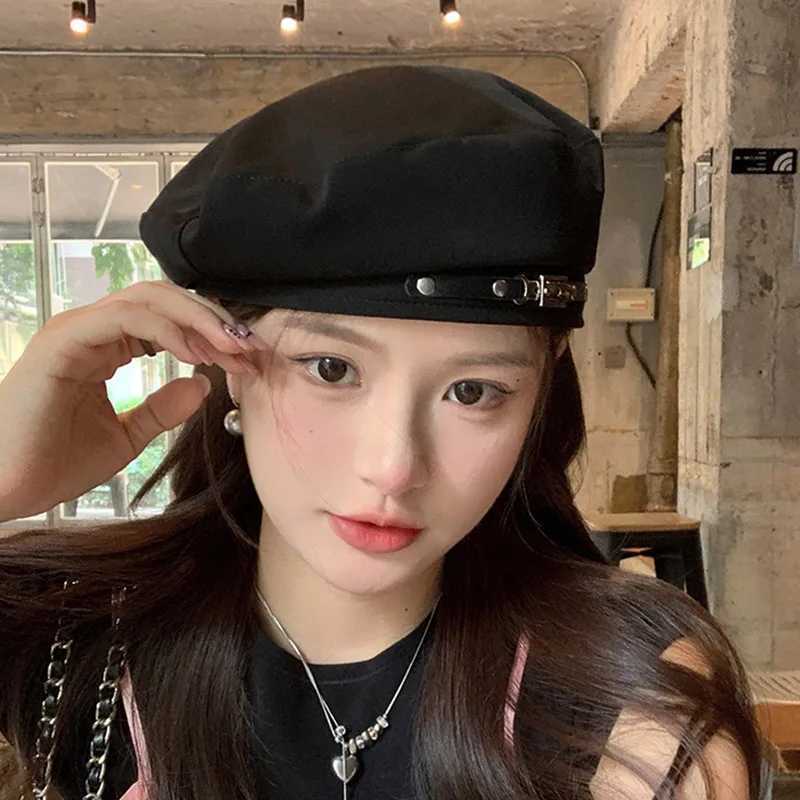 Fashion Metal Buckle Women Beret Korean Girl Octagonal C Solid Color Retro Painter Artist Hat Thin Cotton Spring Berets Hat XJ250807