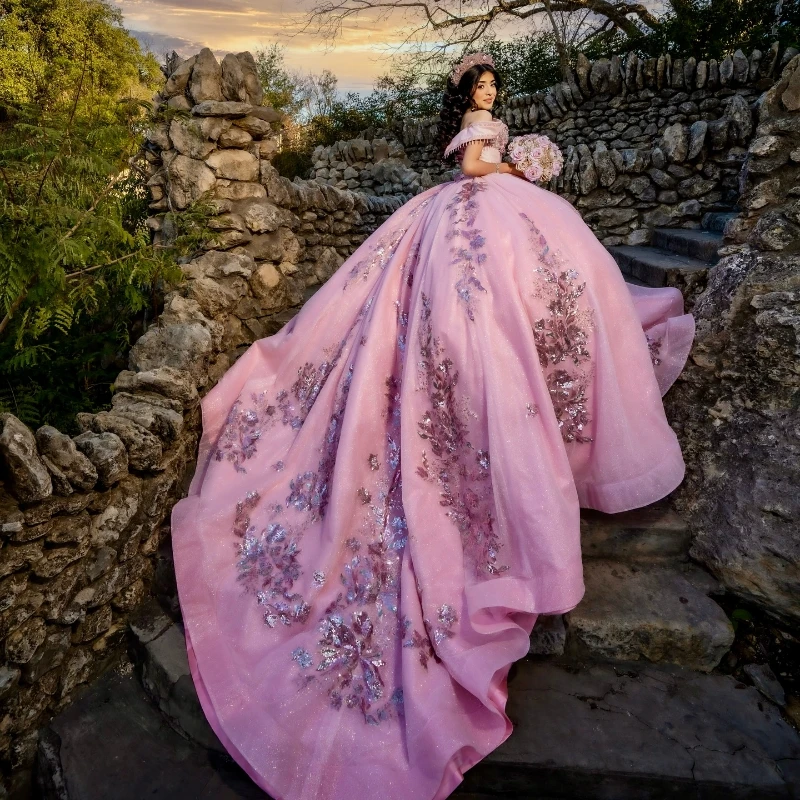 Pink Shiny Quinceanera Dresses Ball Gown Off The Shoulder Sequin Applique Lace Beads Tull Party Birthday Sweet 16 Dress Vestidos De15 Anos