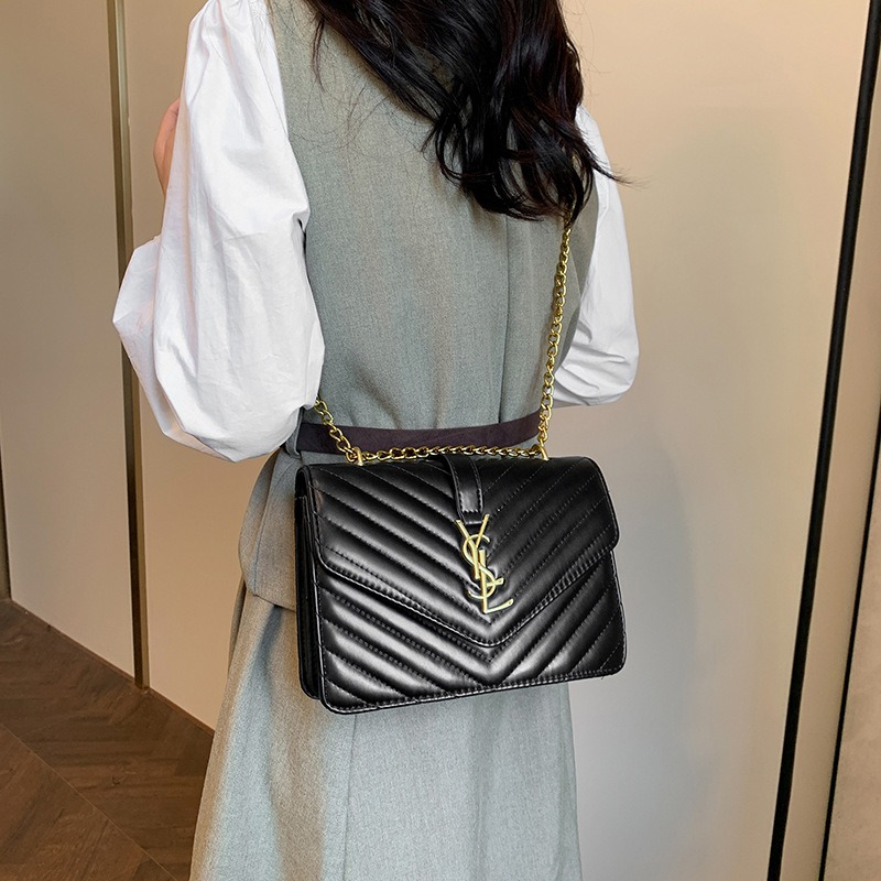 Designer fashion tote Bag Crossbody Shoulder Bag Luxury Bag Ladies Purse New Tide Fashion Chain Wide Strap Hundred Texture Small Square Bag beautiful 