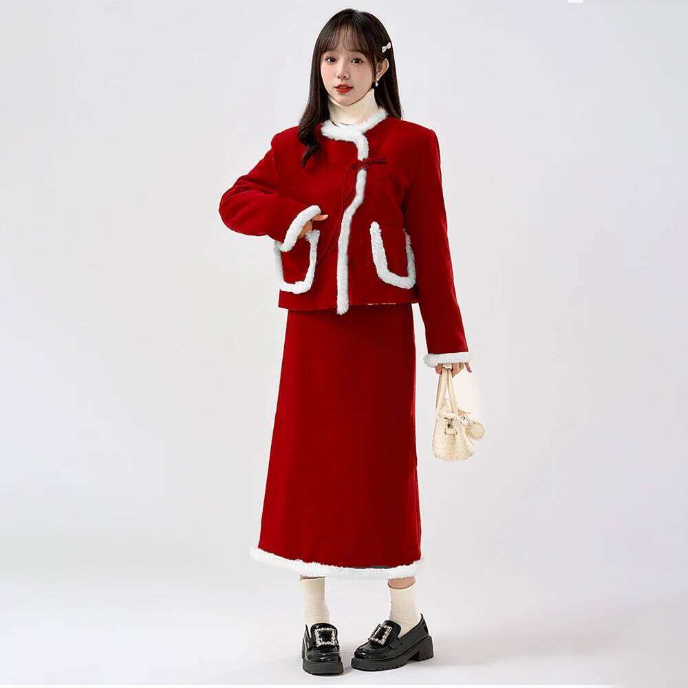 Designer Clothing 2025 Plus Size Women's Winter Red Casual Loose Clip Cotton Plush Coat Long Sleeve Comfortable Chinese Cardigan Top New Clothing