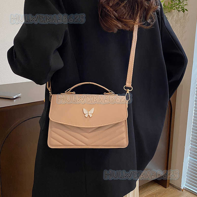Minimalist Trendy Fashion Crossbody Bag 2025 Autumn New Style Quilted Shoulder Bag Niche Versatile Handheld Small Square Bag H250806