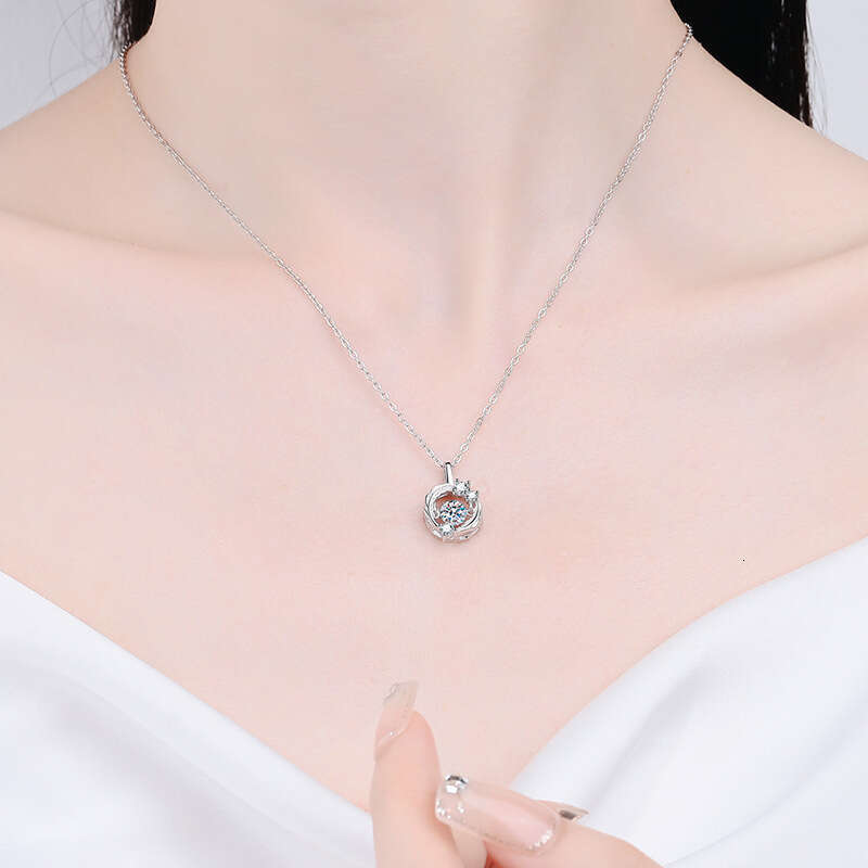 Iced Out VVS Pendant Light Feather Dynamic Heart D Color Moissanite Necklace