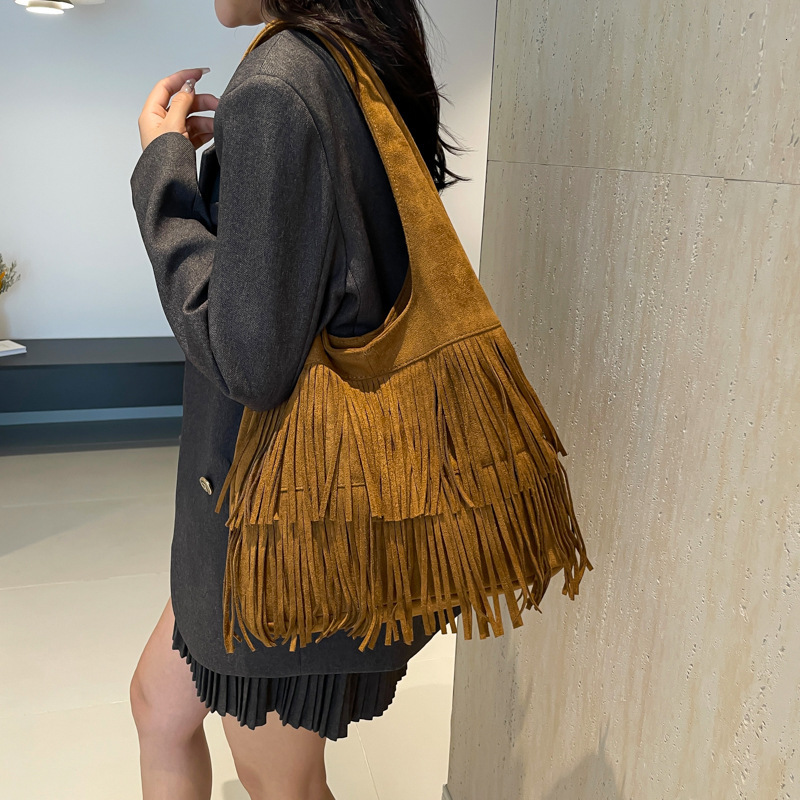 Free shipping designer European and American Retro Matte Tassel Bag High-Quality Niche Underarm Single Shoulder Bag Large Capacity Lazy Style Commuter