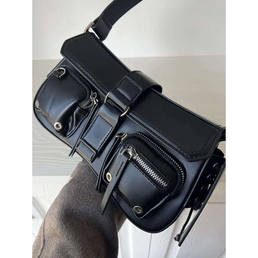 Designer Bag Tote bag Shoulder Bag Niche Design Trendy Cool Hot Girl Underarm Baguette For Women New High End Versatile Motorcycle