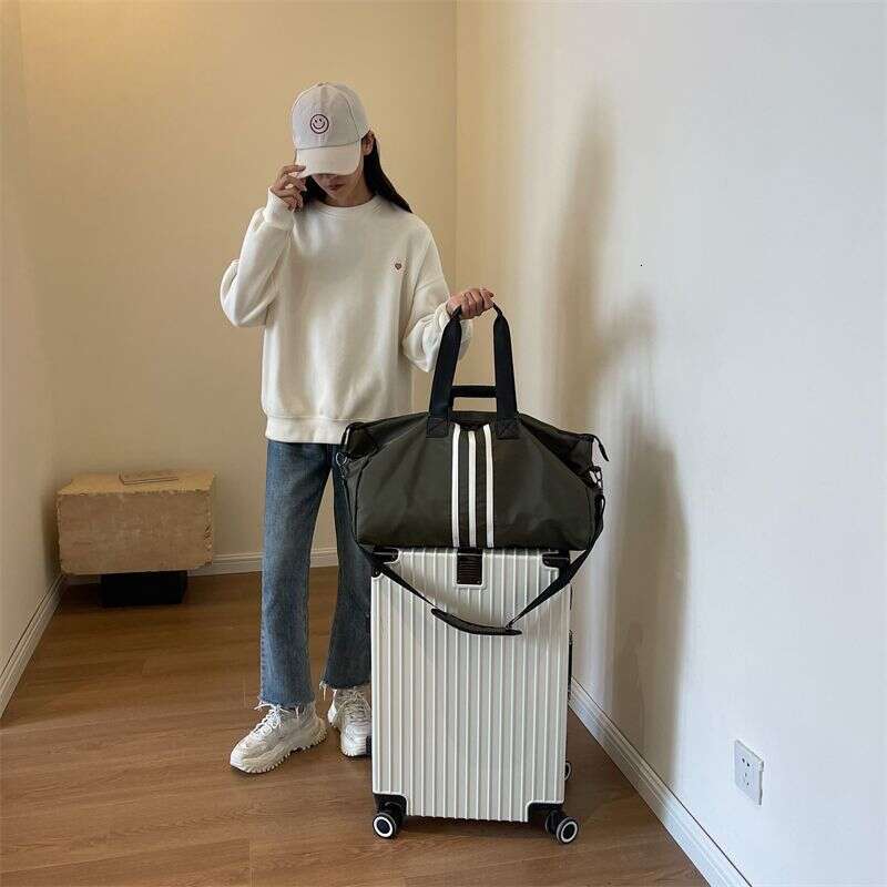 New Fashion Oxford Cloth Large Capacity Lightweight Shoulder Versatile Portable Travel Bag