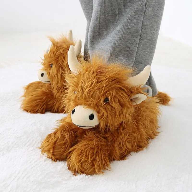 Highland Cattle Slippers Scottish Highland Cow Slippers Plush Non Slip Soft Home Indoor Cute Slippers for Women and Men Gifts XJ250807