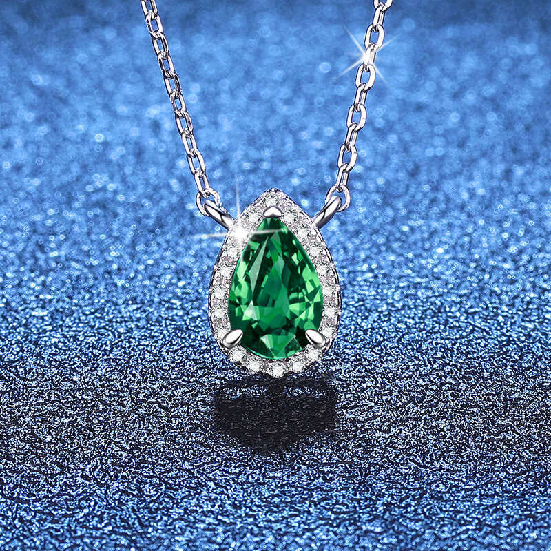 Gemstone Necklace Iced Out VVS Silver Cultivated Red Blue Emerald Light Luxury Collarbone Chain