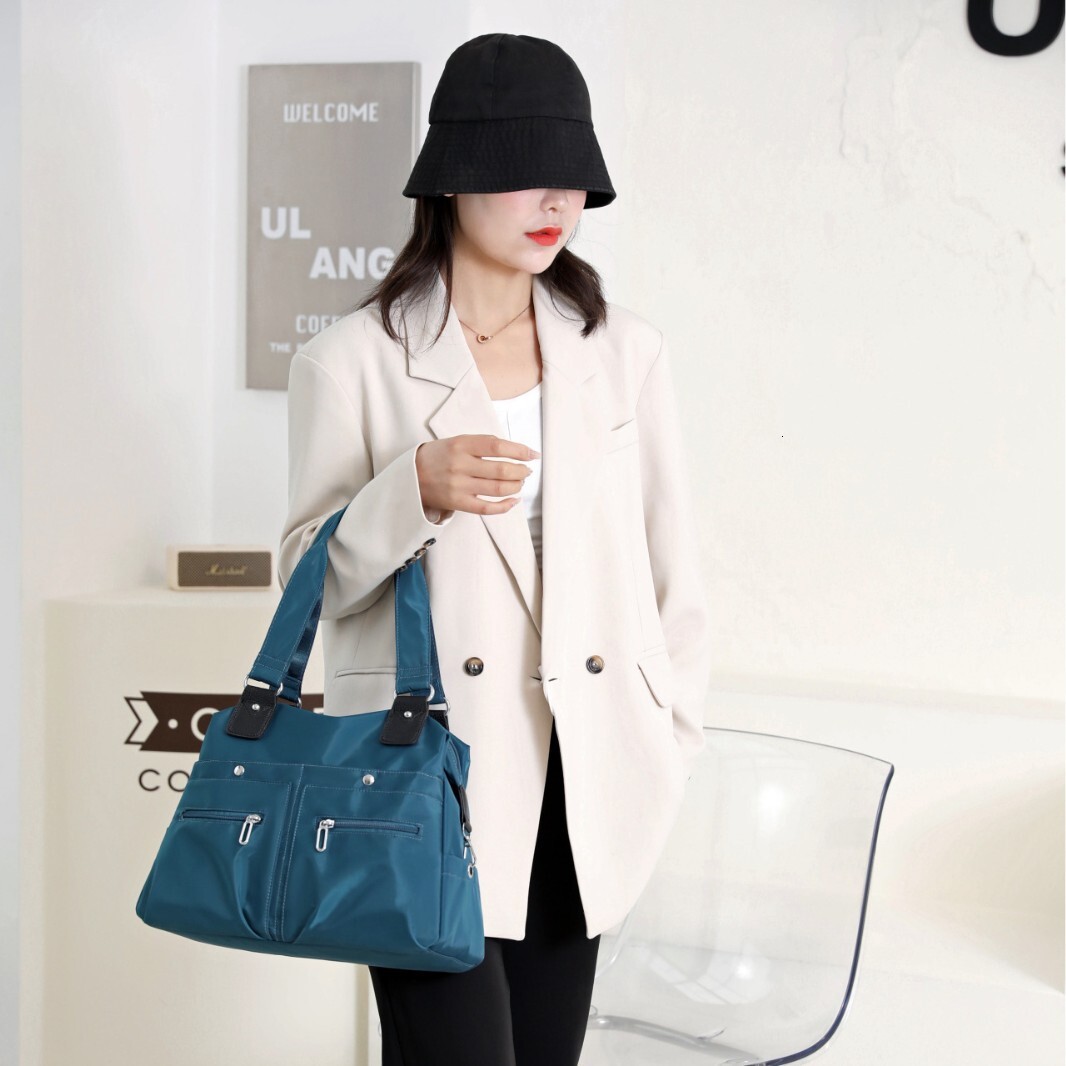 New Large Capacity Shoulder Handbag Multi-Functional Mommy Dry Wet Separation Sports Fitness Bag