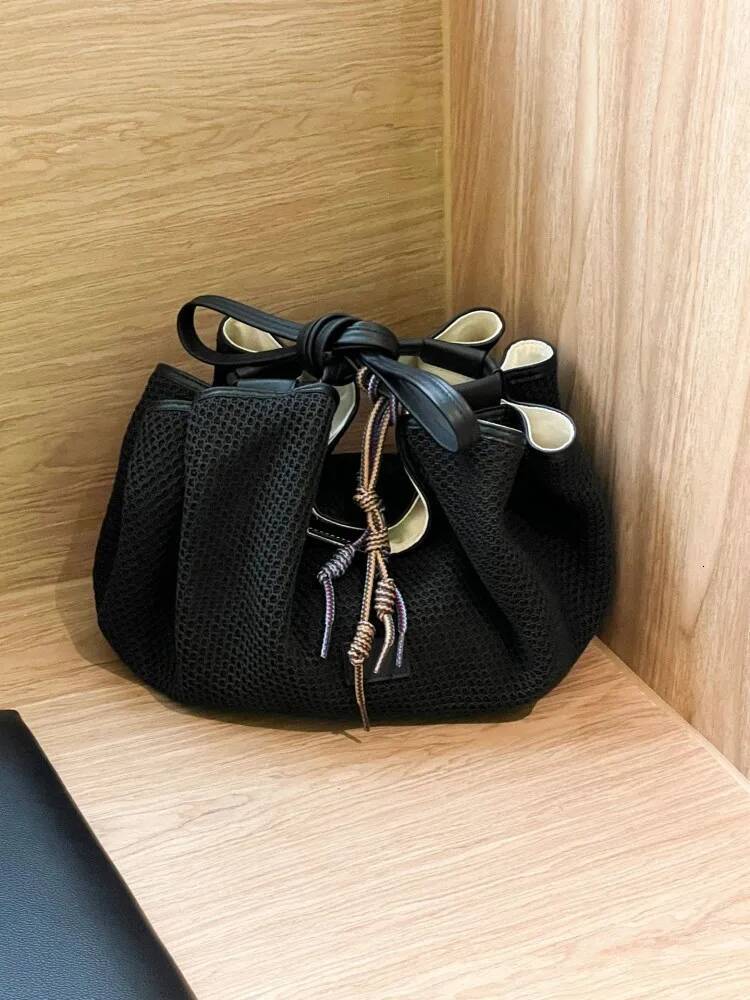 Designer Women Casual Totes Handbag Summer Holiday Straw Vintage Bucket Shoulder Bags Cow Leather Spliced Beach Bag high-quality