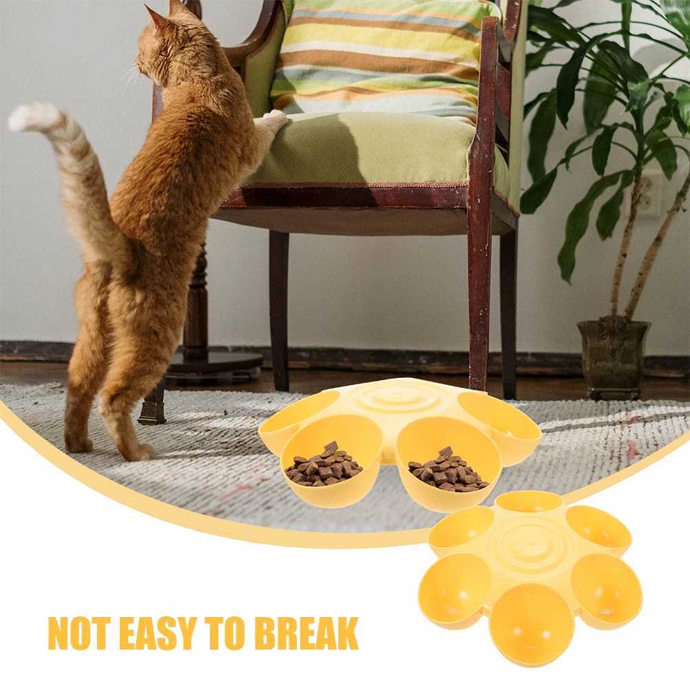 2Pcs Petal Shaped Cat Bowl Kitten Puppy Food Feeder Dog Container Plastic Yellow NonSkid Portable DogBowls PetSupplies Y250806