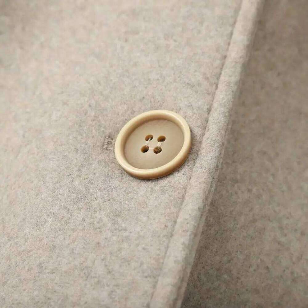 Korean Style 2025 Autumn Winter Oversized Faux-Fox Fur Collar Detachable Splicing Woolen Women's Belt Warm Coat