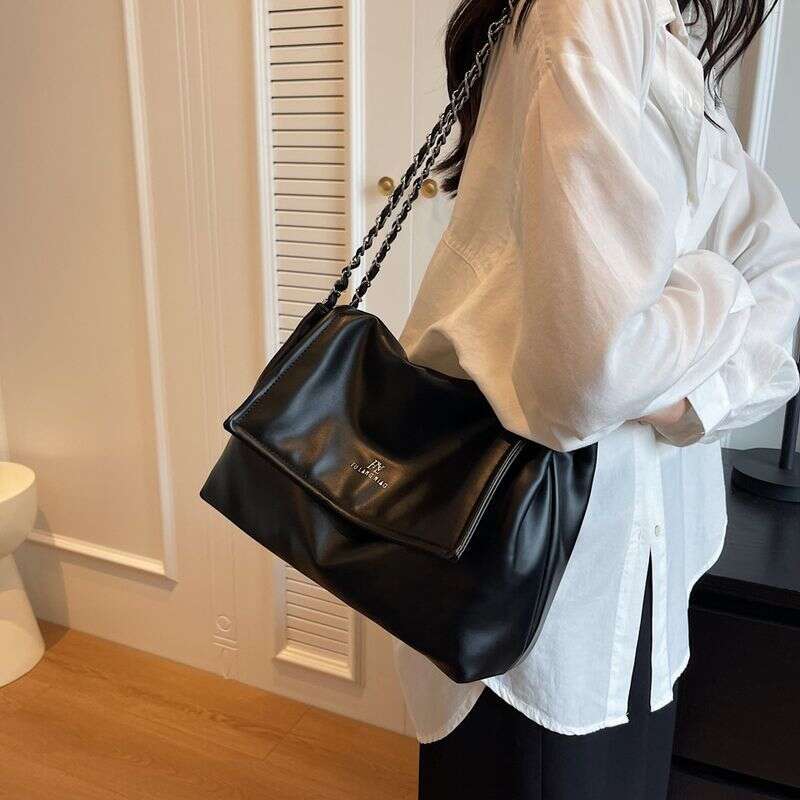 Foreign Trade Large-Capacity Chain Shoulder Wn 2023 New Trend High-Level Sense Simple Casual All-Match Tote Bag