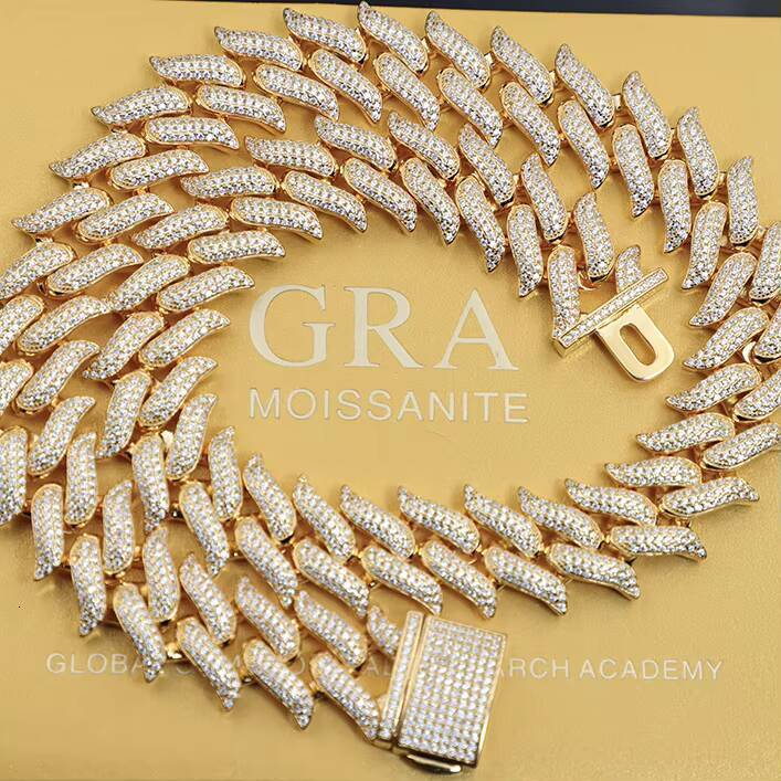 Hip Hop Jewelry Iced Out Necklace Gold Plated 925 Sterling Silver VVS Round Moissanite Spiked Shape Cuban Link Chain