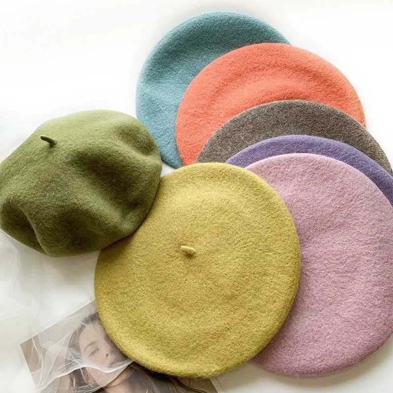 Autumn Winter Warm Thick Wool Blend Berets Classic Solid Color French Hat Vintage Painter Plain Berets for Sweet Girl Beanie C XJ250807
