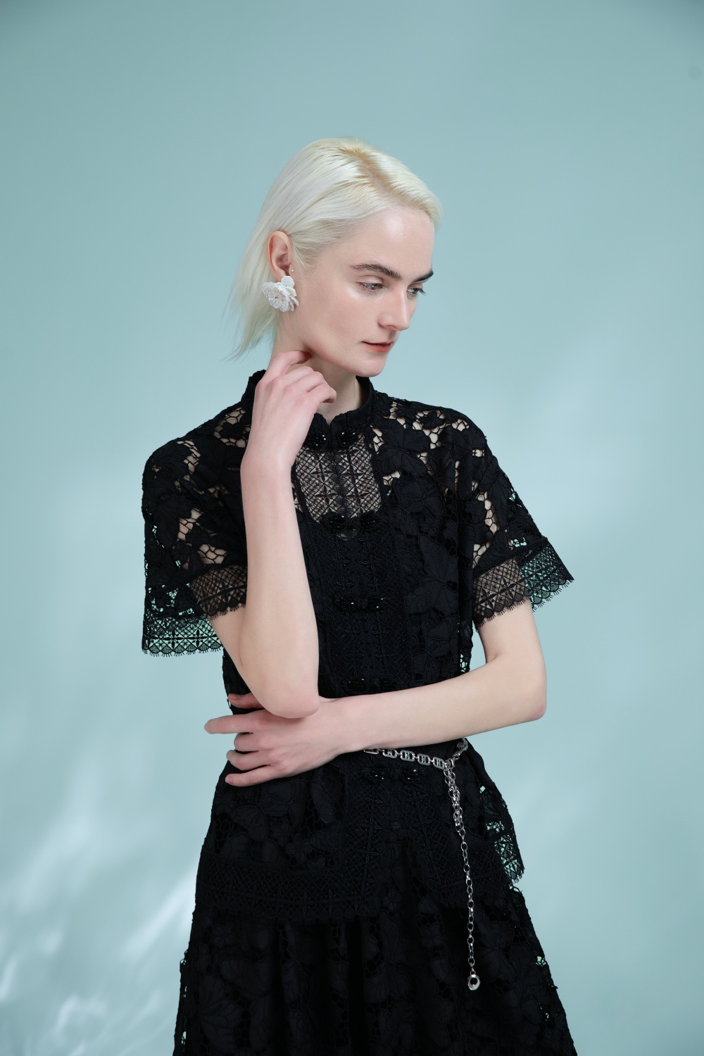 Women Short Sleeves Lace Blouse Mesh See Through Loose Shirts Stand Neck Summer Tops 6112534