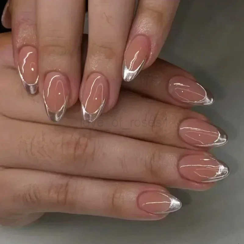 24Pcs Short Press-on Nails with Almond Head Full Cover Silver Edge False Nails Nude Pink Glossy Artificial Nails for Girls Daily Z250807