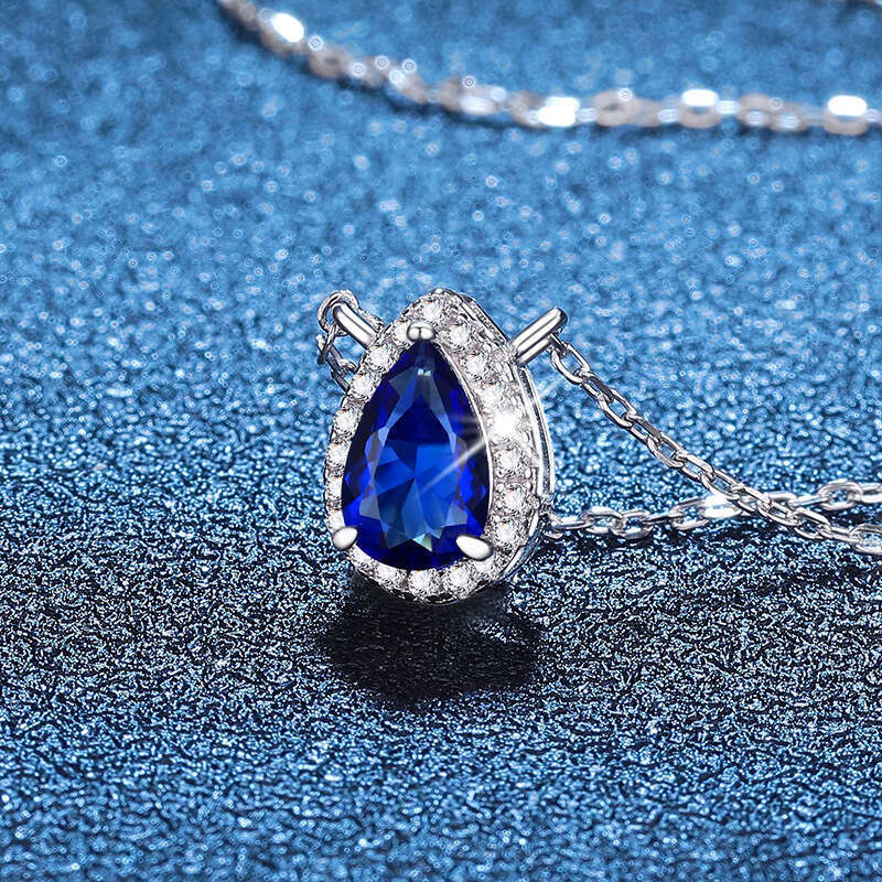 Gemstone Necklace Iced Out VVS Silver Cultivated Red Blue Emerald Light Luxury Collarbone Chain