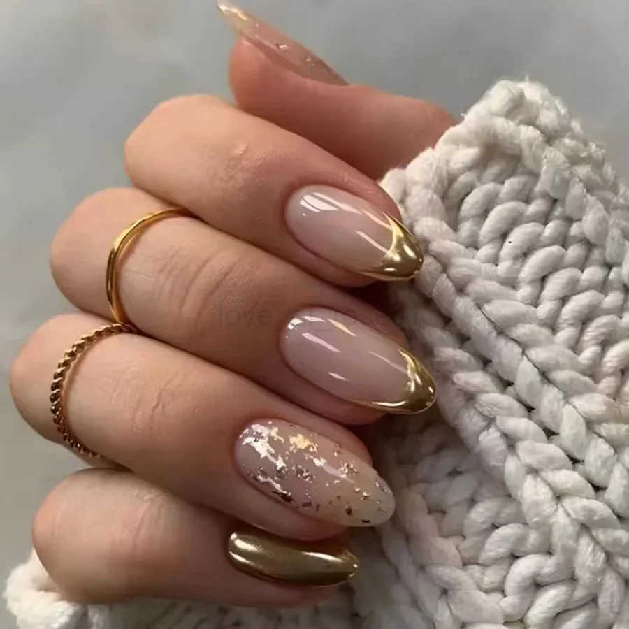 24Pcs Gold Glitter French Almond Fake Nails with Glue Metallic Sweet Cool Wearable Full Over Press on Nails Simple Nail Tips Art Z250807