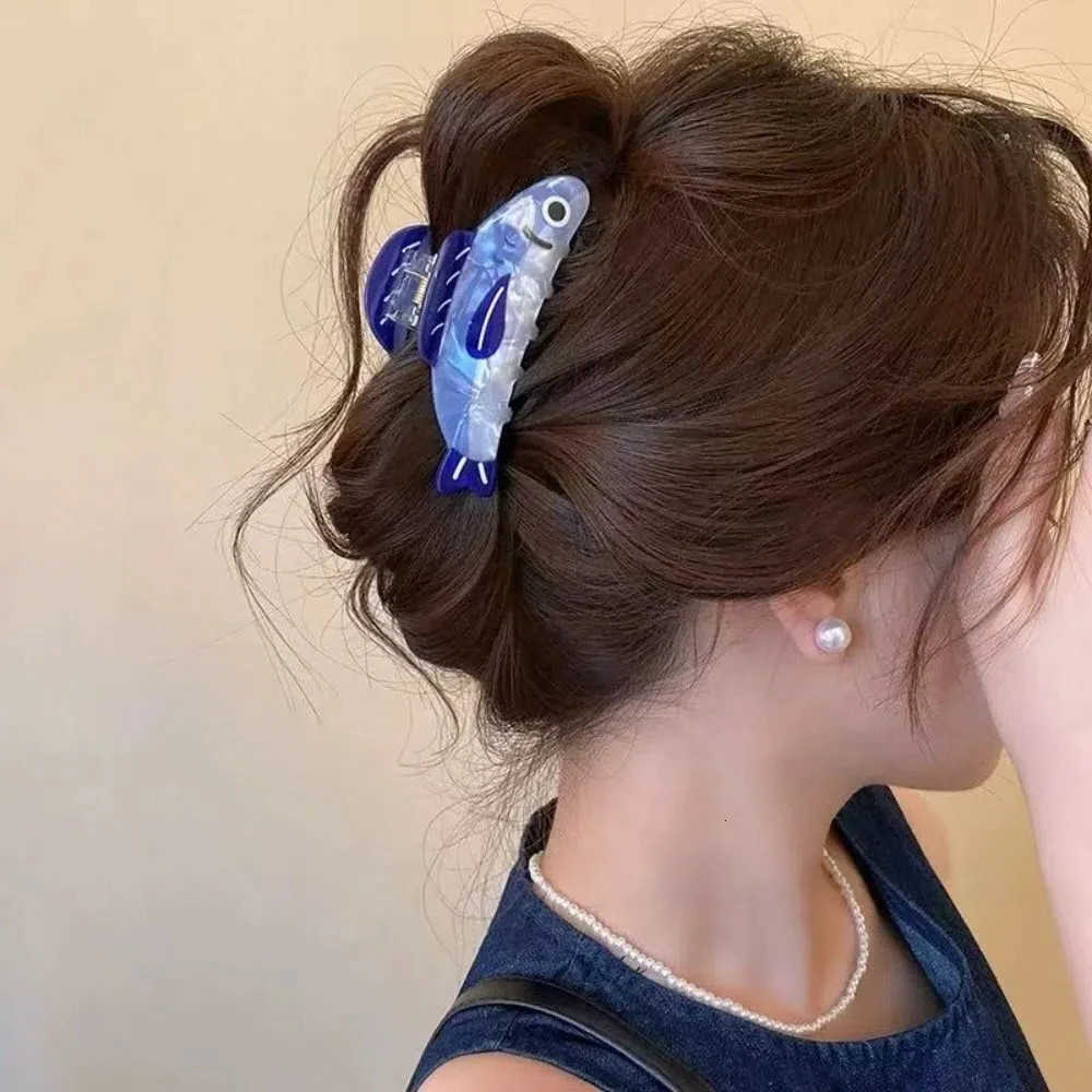 Fashion Sardines Hair Claw Clip Non Slip Cartoon Hairpin Acetate Lightweight Hair Barrettes Women U250807