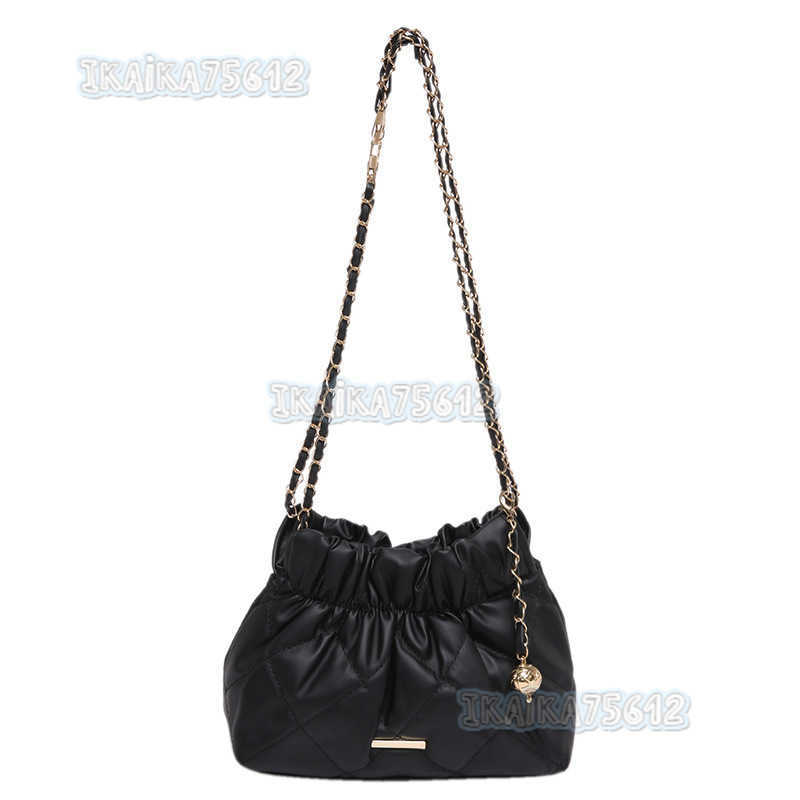 Quilted Embroidery Fashion Bag for Women 2024 New Trendy Pleated Chain Shoulder Bag Versatile Style Crossbody Bucket Bag H250806