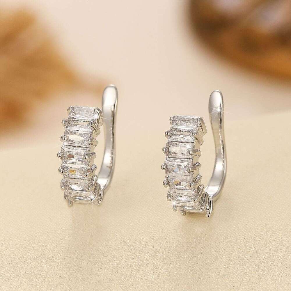 Personalized Design Simple Fashion Exquisite Versatile Women Non-Pierced Micro Inlaid Zircon U-Shaped Irregular Ear Cuff