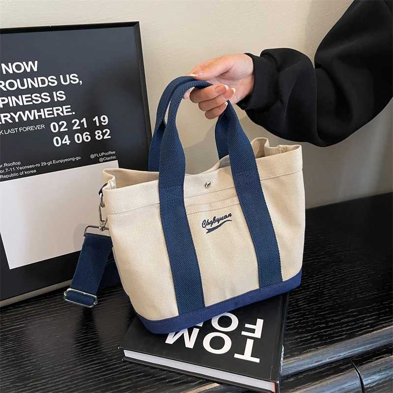 1 Piece of Pure Color Shoulder Bag for Women Versatile Hand-Carrying Bucket Bag Versatile Tote Crossbody Bag That Can Hold iPad Z250807