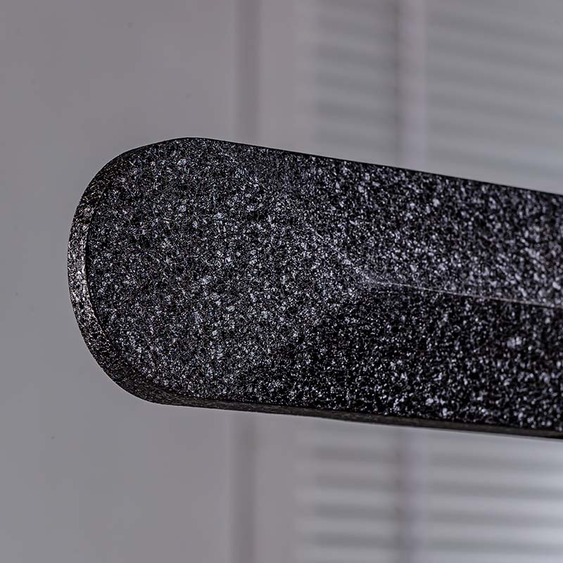 Contemporary Design Linear Pendant Lamp with Efficient Bulbs P22308