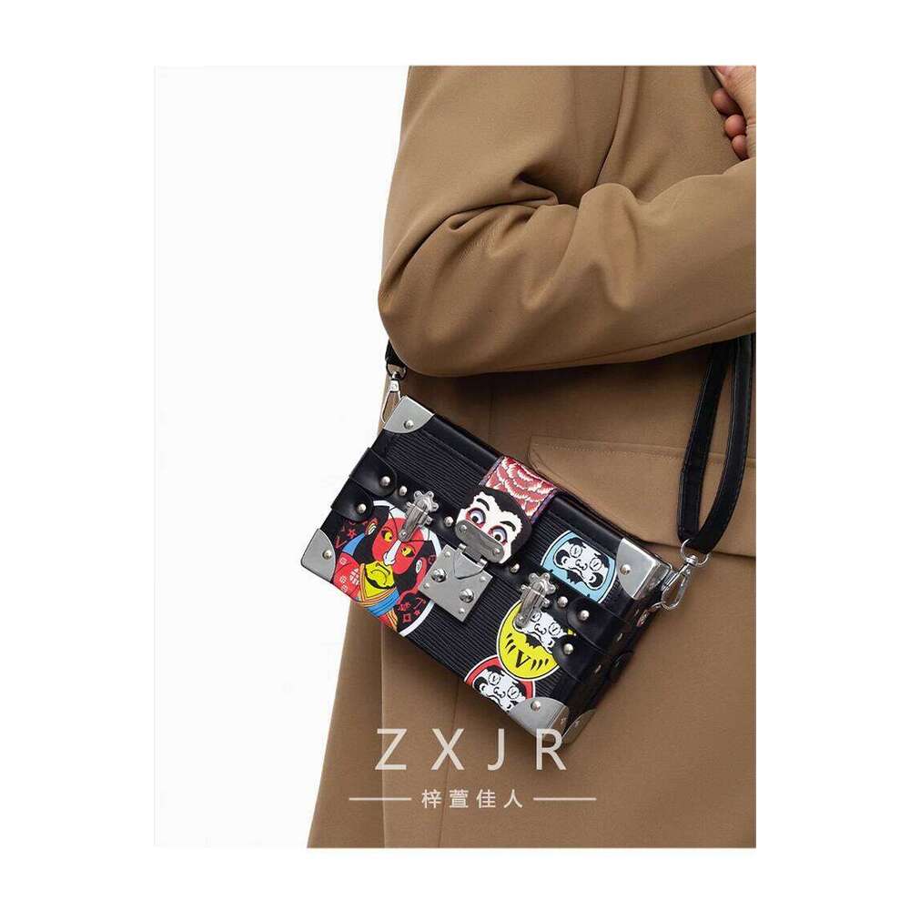 Unique Leisure Business Crossbody Handbag For Women Solid Color Elegant Leather Paris Fashion Bag Premium