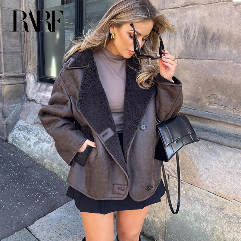 Winter Women Lamb Wool Thickened Jacket Vintage Turn Down Collar Leather Outwear Single Breasted Pockets Streetwear Warm Jackets 250804