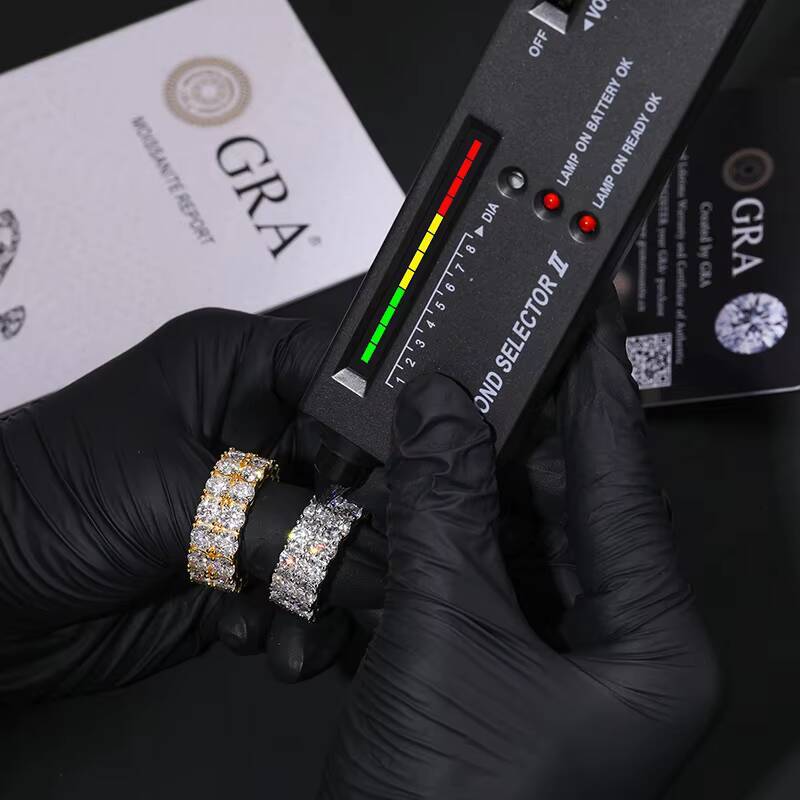 2025 Certificate OEM Men Hip Hop Jewelry 925 Silver Vvs Moissanite Rings Sparkle Iced Out Moissanite Men Ring