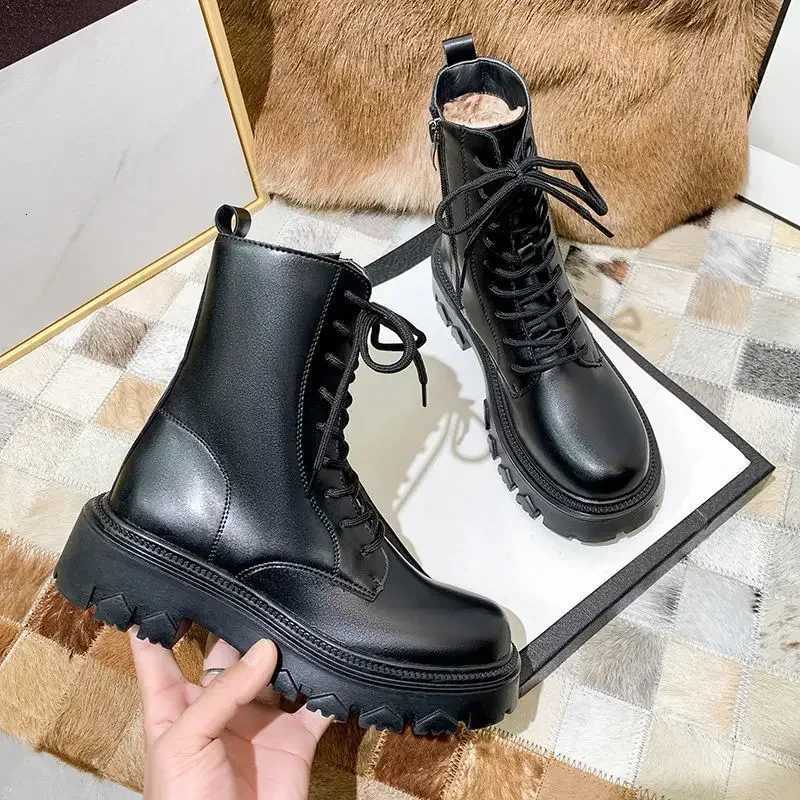 2024 New Waterproof Womens Snow Boots Female Thickened Snow Padded Women Boots Platform Heels Ankle Boots XJ250807