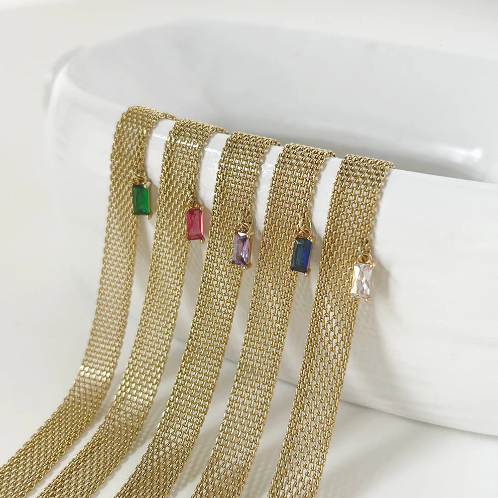 Classic Snake Gold-plate Cube Chain Roll Necklace For Women Wide Hollow Crystal Pendant Magic Bitcoin Necklaces Jewelry 250805