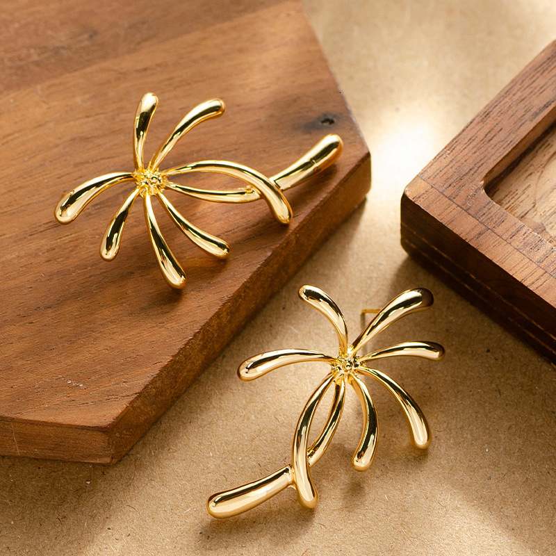 Internet Celebrity Live Fashion Exquisite Minimalist Metal Flower Earrings for Women High-end Light Versatile Sier Needle Ear Jewelry