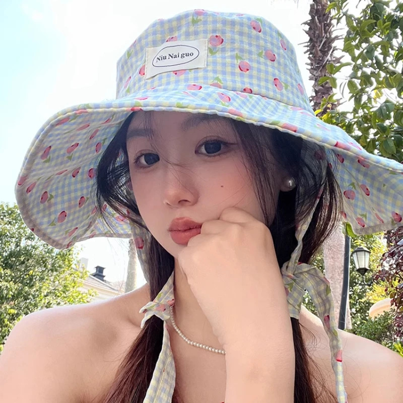Ins Fresh Plaid Print Long Streamer Sun Hat Spring and Summer Outdoor Travel Leisure Sunscreen Large Brim Bucket Caps 250805