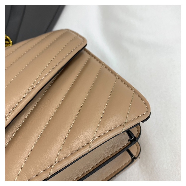 Designer fashion tote Bag Crossbody Shoulder Bag Luxury Bag Ladies Purse New Tide Fashion Chain Wide Strap Hundred Texture Small Square Bag beautiful 