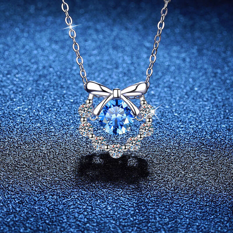 Sier American Colorful 1 ct Dynamic Bowknot Versatile Moissanite Necklace