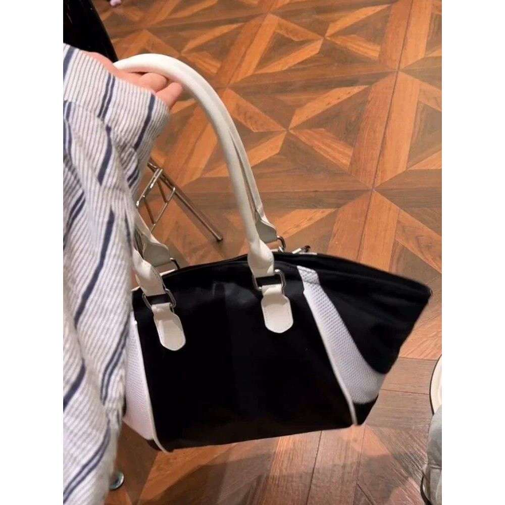 Designer Bag Tote Shoulder Bag Designer Tote Commuting Large Capacity Women S New Casual Versatile Nylon Fabric Single Crossbody Handheld