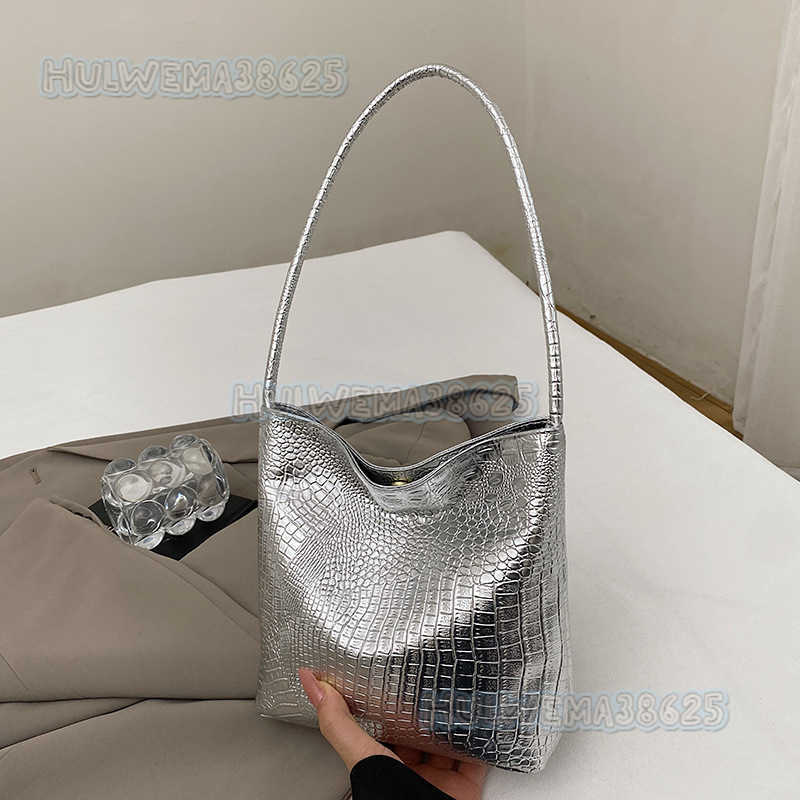 New Crocodile Pattern Bucket Bag 2024 Autumn New Versatile Shoulder Bag Niche Stylish Handbag H250806