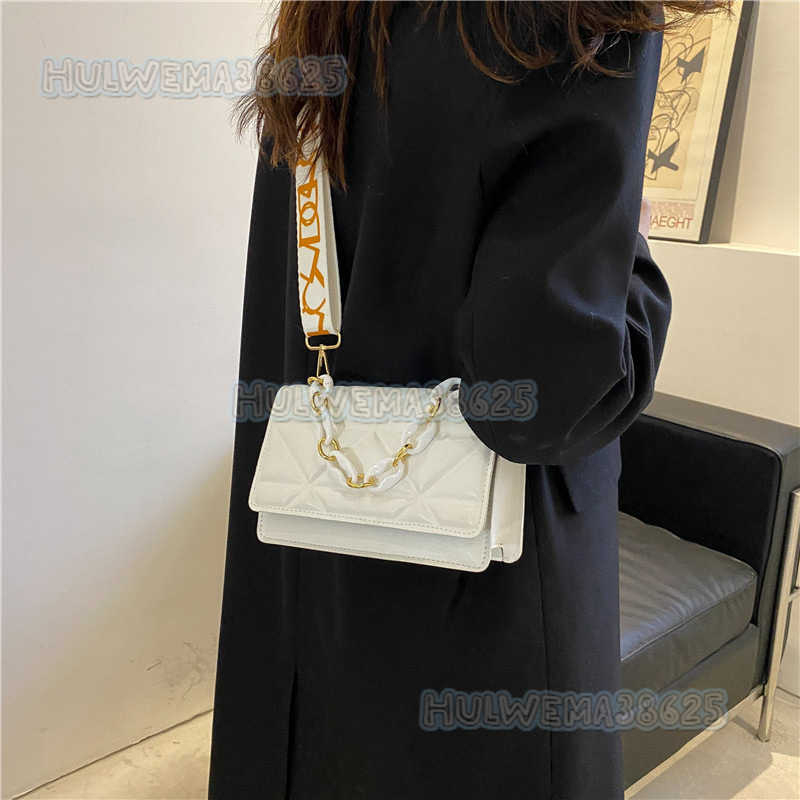 Textured Bag for Women 2025 New Trendy Fashion Celebrity Small Square Bag Versatile Wide Strap Crossbody Chain Bag H250806