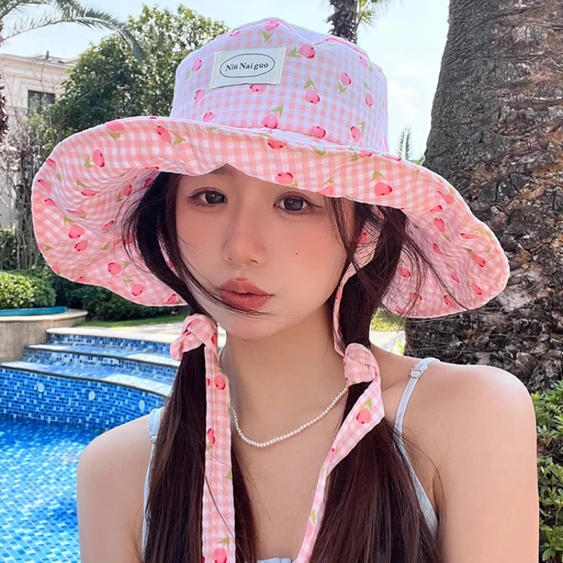 Ins Fresh Plaid Print Long Streamer Sun Hat Spring and Summer Outdoor Travel Leisure Sunscreen Large Brim Bucket Caps 250805