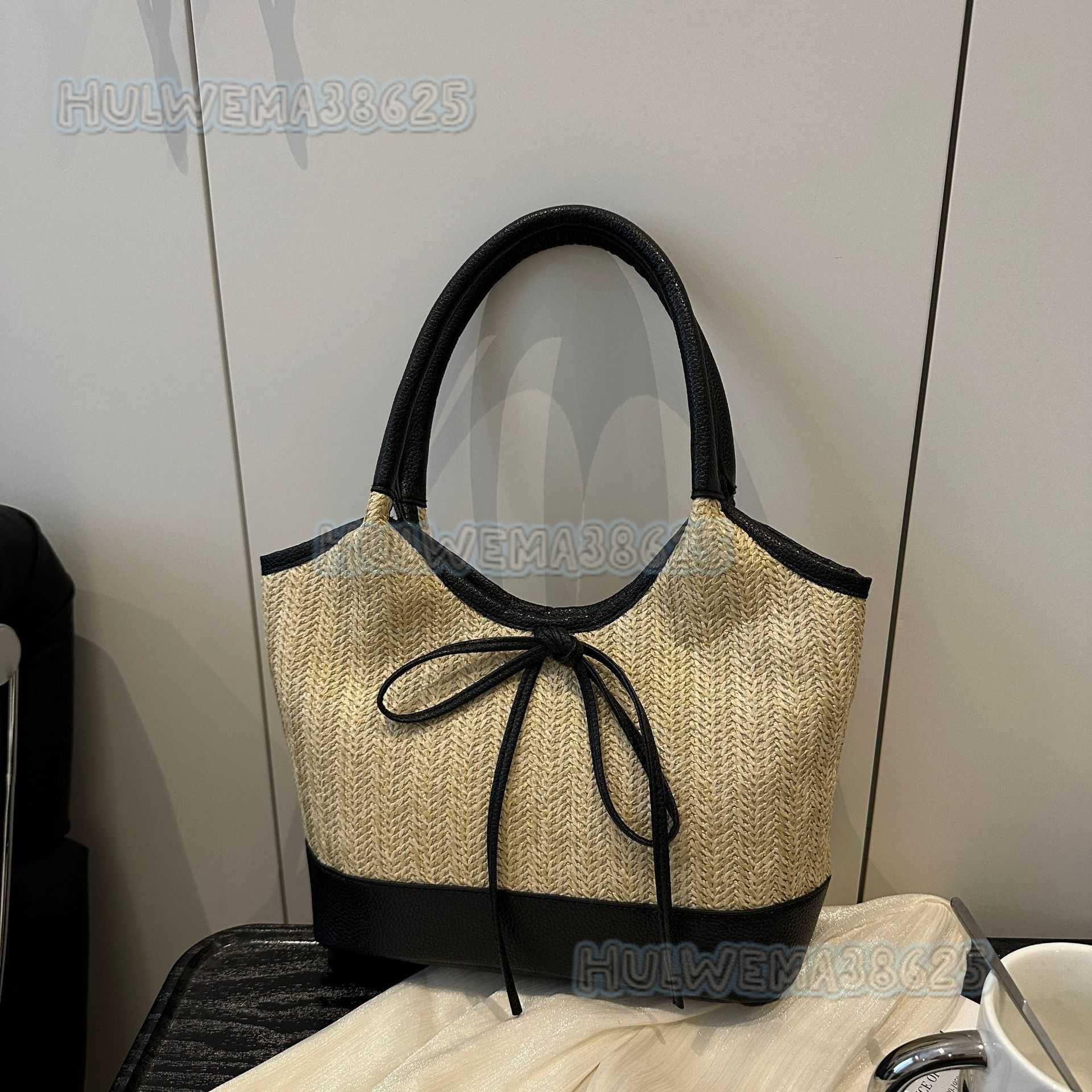 Summer 2025 Bowknot Underarm Bag for Women Fashionable Casual Large Capacity Handbag Niche Straw Woven Color-block Shoulder Bag H250806